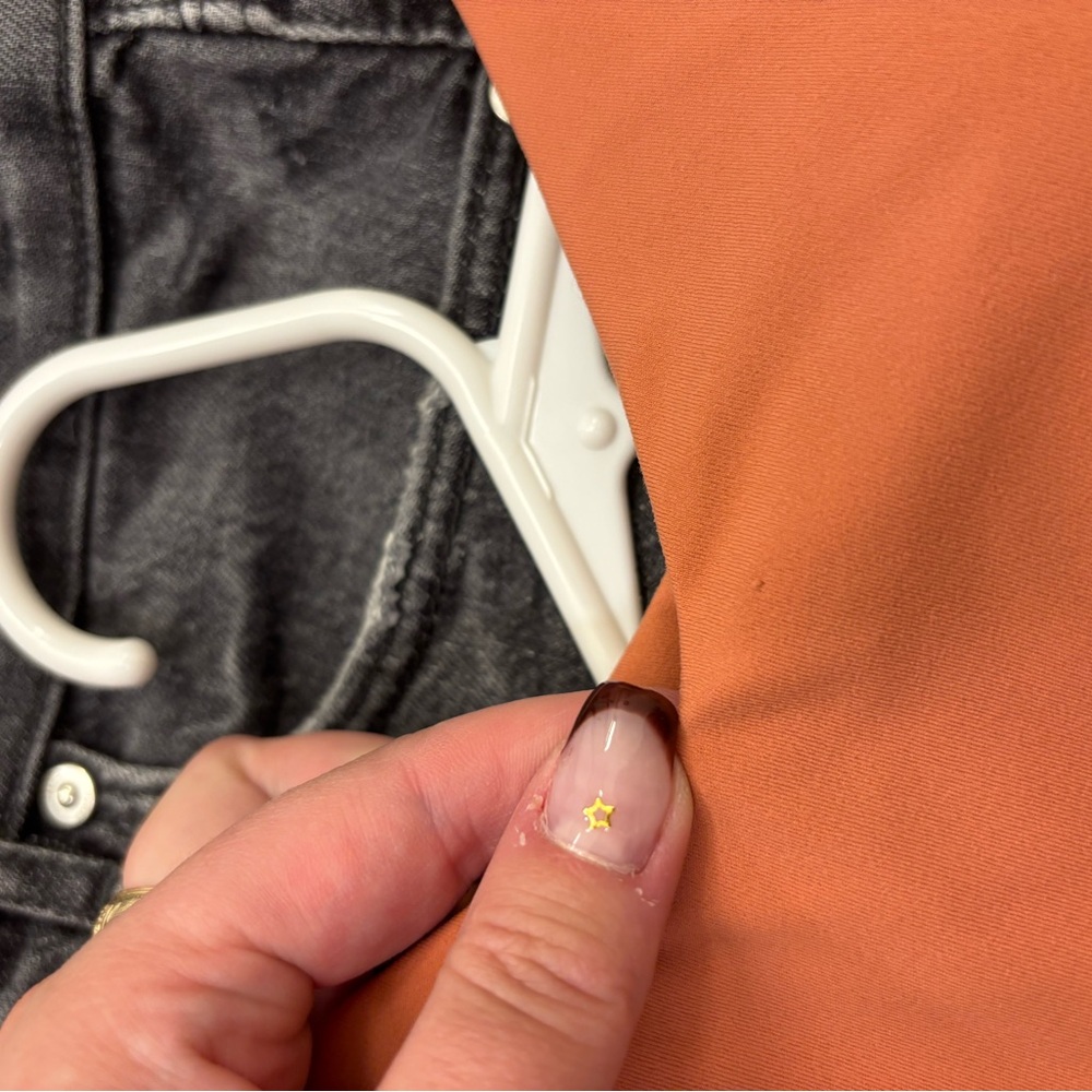 Burnt Orange Lululemon Align Tank Sz 10 in Sold Out Orange Color - Picture 3 of 3